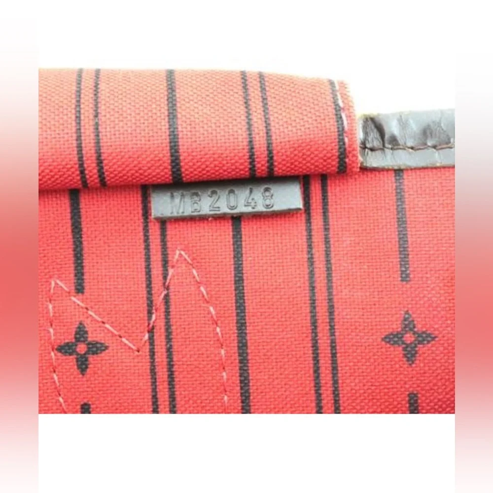 FLASH SALE! Louis Vuitton Neverfull Damier Ebene Pm tote 100% authentic! - Picture 4 of 6